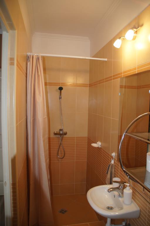 Fonix Apartman Leilighet Gyula Eksteriør bilde